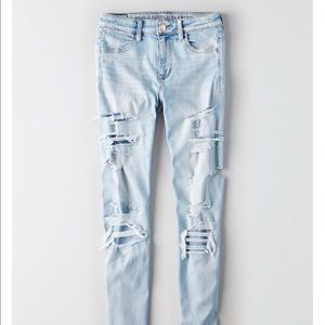 🦋AMERICAN EAGLE SUPER STRETCHY CUT UP PANTS🦋